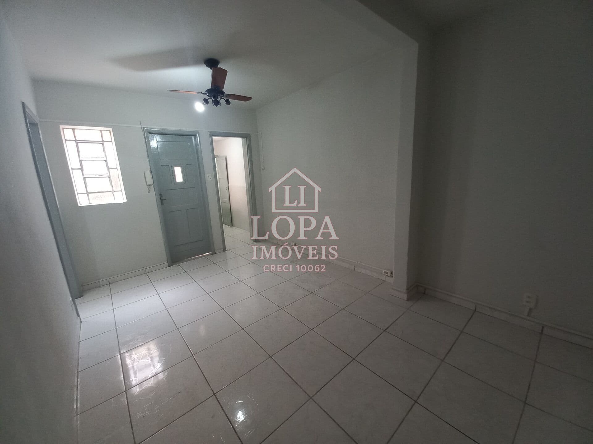 Quarto e Sala à venda em Santa Teresa