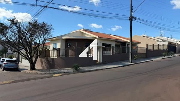 Casa em Apucarana - Residencial Interlagos