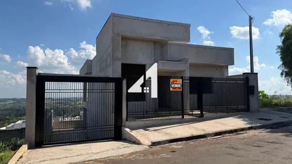 Casa em Apucarana - Jardim Eldorado