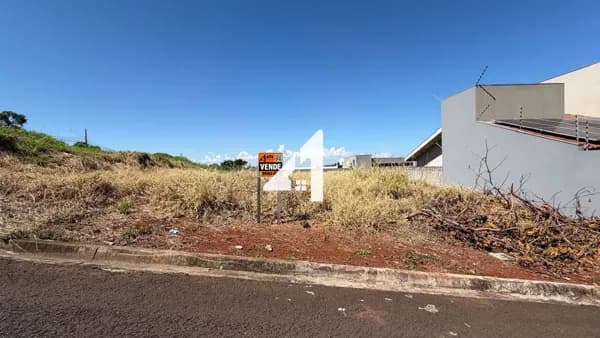 Lote/Terreno em Apucarana - Loteamento Residencial Florais Do Lago