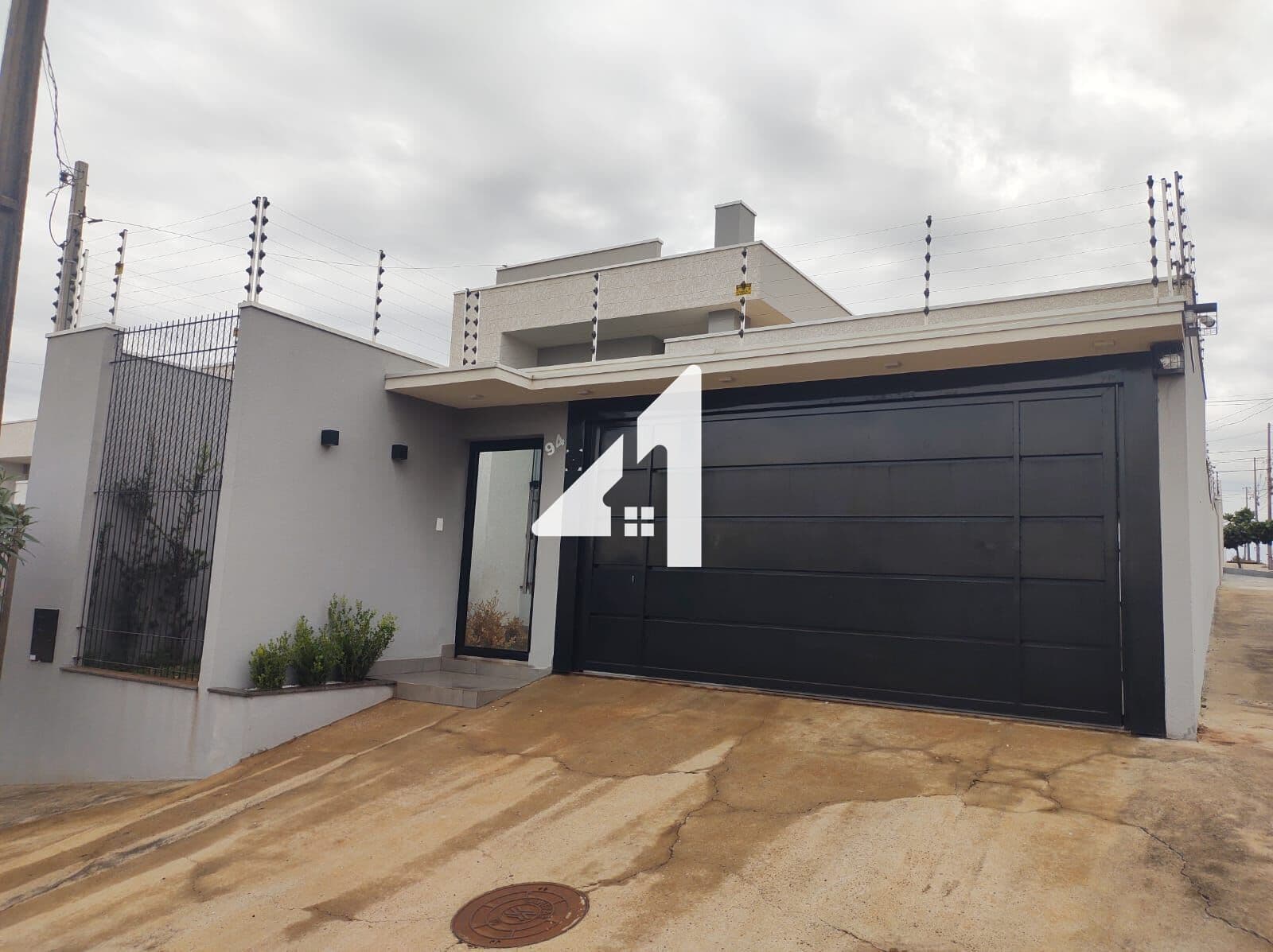 Casa em Loteamento Residencial Veneza, Apucarana/PR