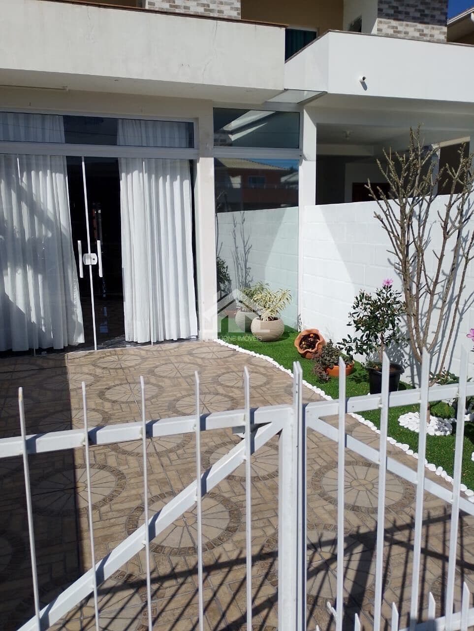 Casa Geminada em Ingleses do Rio Vermelho, Florianópolis/SC