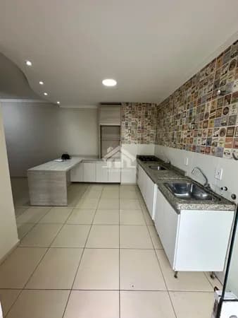 Apartamento em Ingleses CENTRO Florianópolis/SC