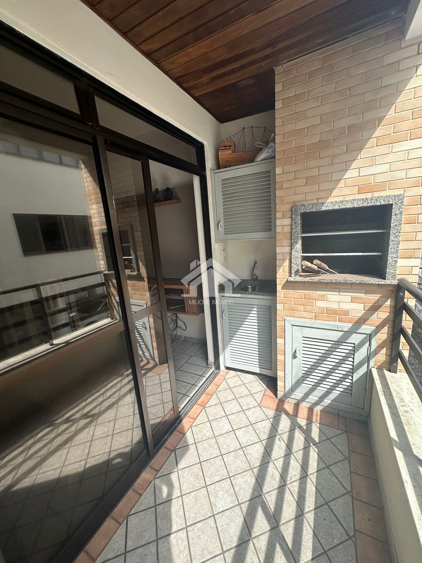 Apartamento em Ingleses próx ao mar