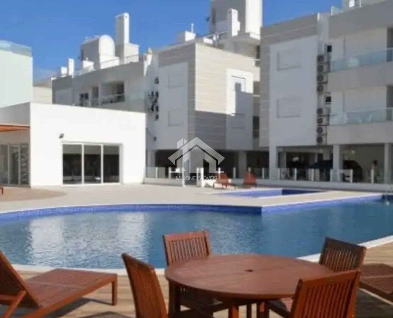 Apartamento próx ao mar Ingleses