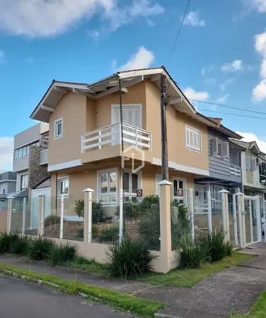 Linda Casa semi mobiliada de 110m² no bairro Oriço em Gravataí/RS.