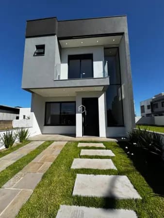 Casa à venda no bairro Centro em Gravataí/RS