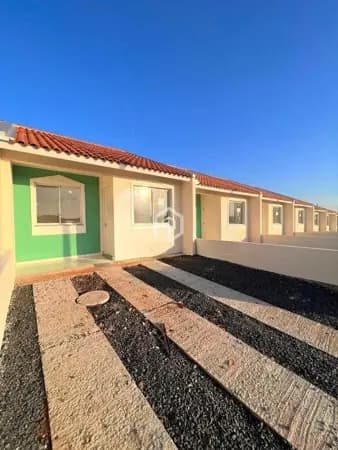 Casa à venda no bairro Neópolis em Gravataí/RS