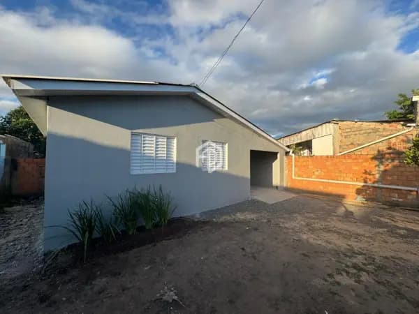 Casa à venda no bairro Central em Gravataí/RS