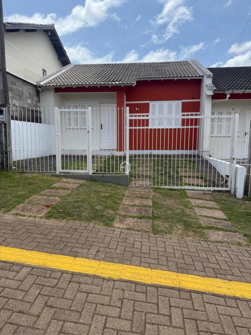 CASA TÉRREA COM 2 DORMITÓRIOS EM CONDOMÍNIO FECHADO EM GRAVATAÍ