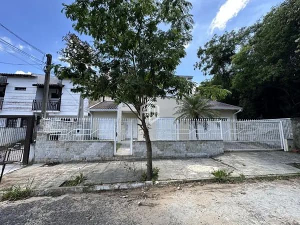 Casa à venda no bairro Bela Vista em Gravataí/RS