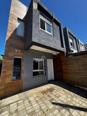 SOBRADO A VENDA NO BAIRRO SANTA CRUZ