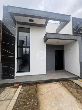 Casa térrea c/ 3 dormitórios em Cachoeirinha