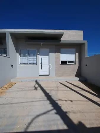 Casa à venda no bairro Central Park em Cachoeirinha/RS