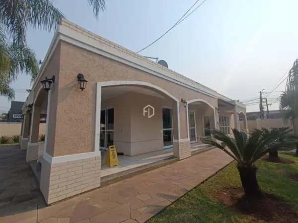 Casa à venda no bairro Central Park em Cachoeirinha/RS