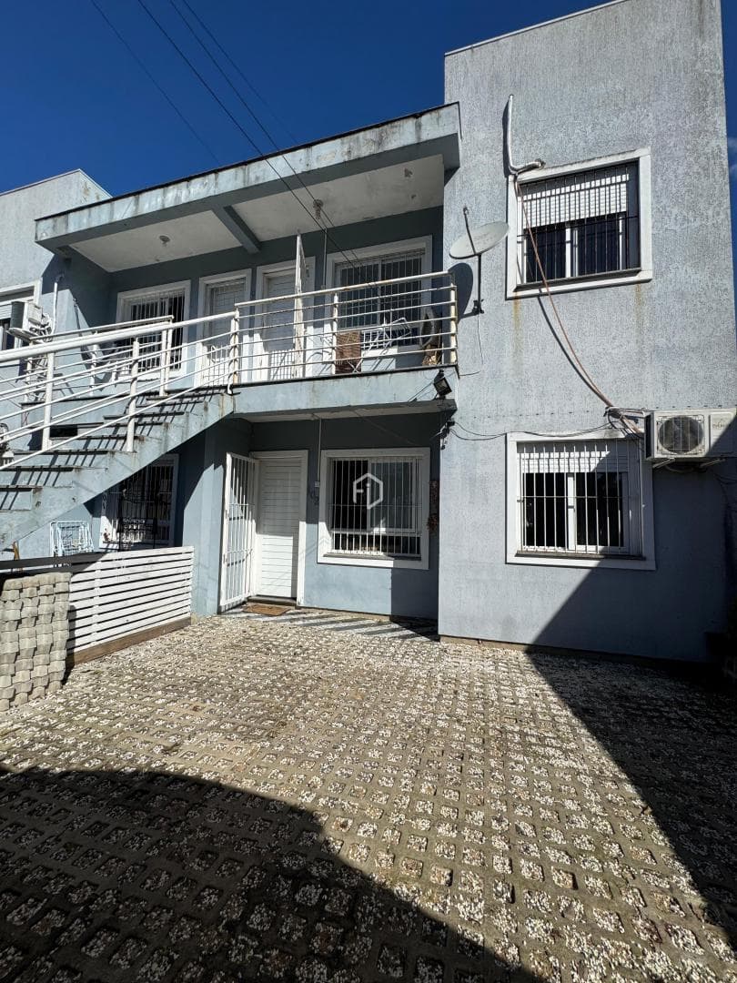 APARTAMENTO A VENDA COM 2 DORMITÓRIOS EM GRAVATAÍ
