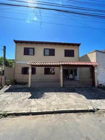 Casa à venda no bairro Parque da Matriz em Cachoeirinha/RS