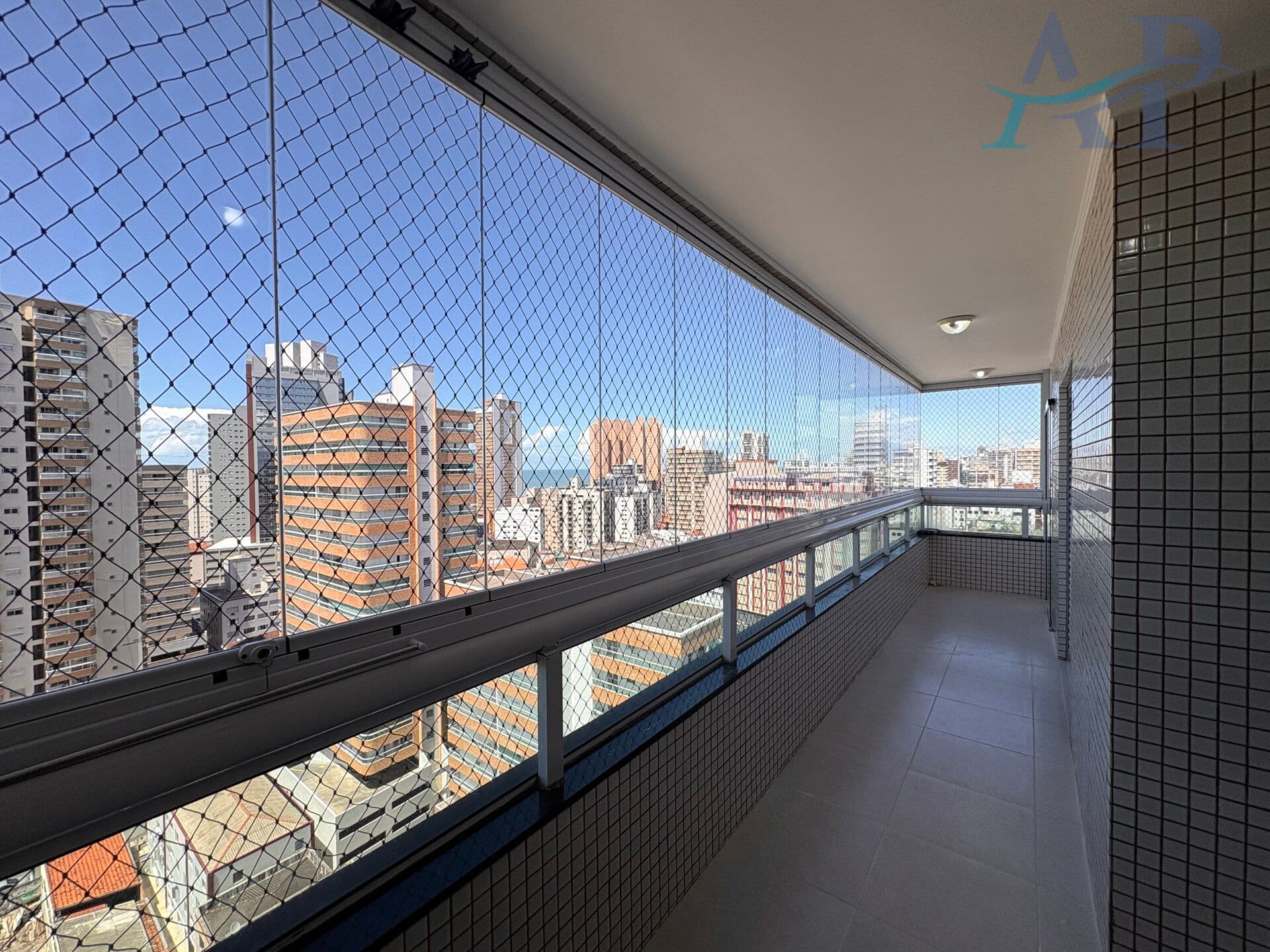 Apartamento no Boqueirão em Praia Grande com 3 Dormitórios