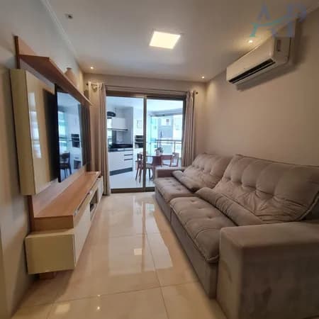 Apartamento no Canto do Forte em Praia Grande SP