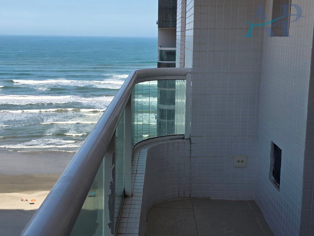 Apartamento em Praia Grande com 2 Dormitórios e Vista Mar