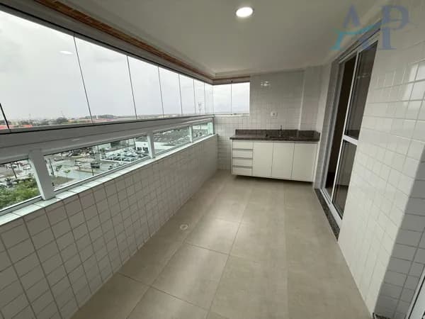 Apartamento com 2 Dormitórios em Praia Grande Vila Guilhermina