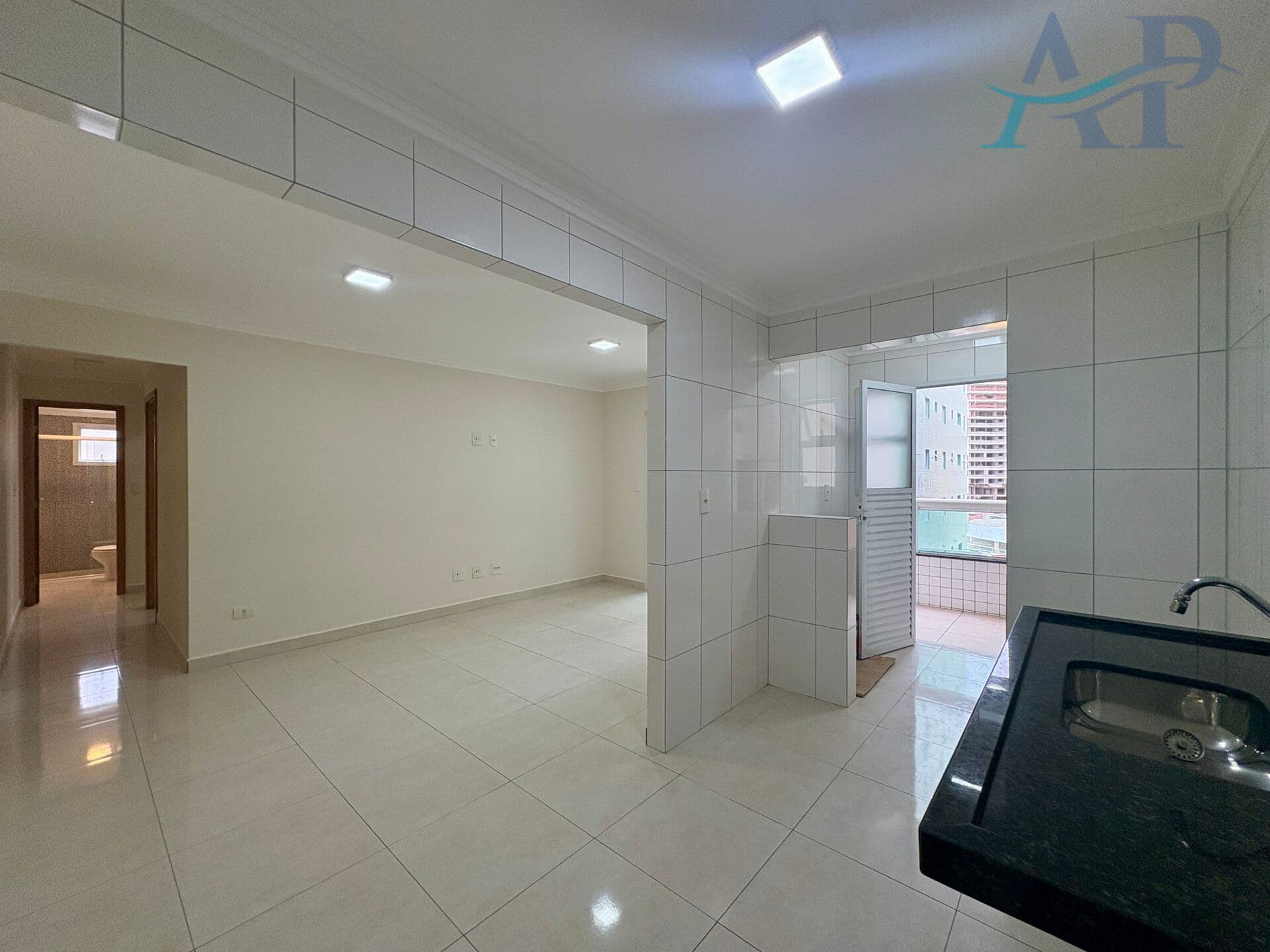 Apartamento com 2 Dormitórios no Caiçara em Praia Grande