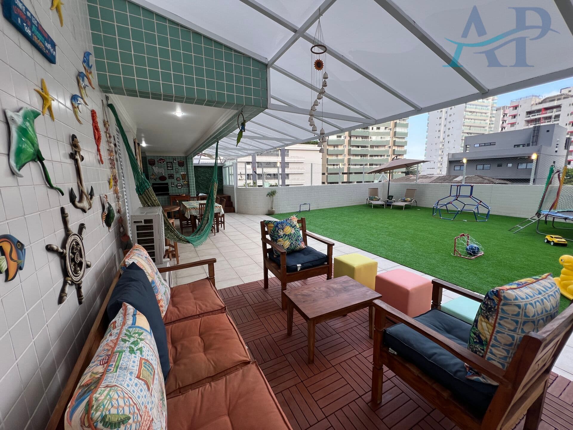 Apartamento Garden no Canto do Forte em Praia Grande