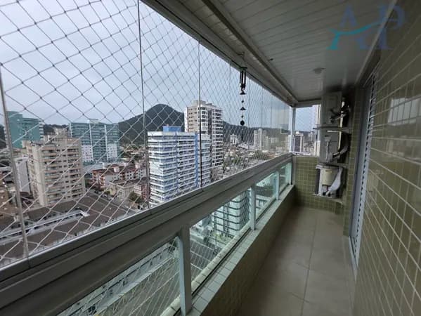 Apartamento para Venda em Praia Grande no Canto do Forte.