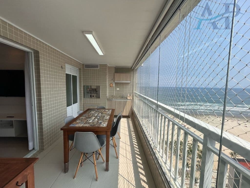 Apartamento em Praia Grande São Paulo com 3 Dormitórios