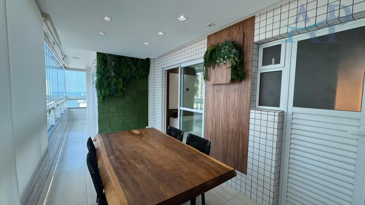 Apartamento no Caiçara em Praia Grande com 3 Dormitórios e 3 Vagas