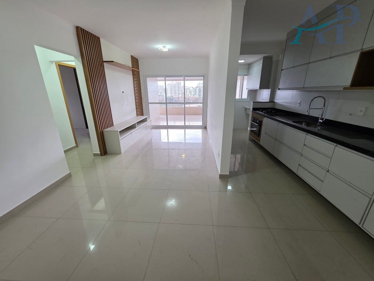 Apartamento no Canto do Forte em Praia Grande com Parcelamento Direto