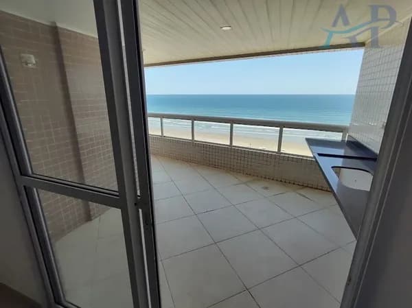 Apartamento Frente Mar na Aviação em Praia Grande