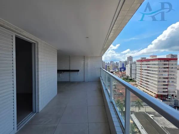 Apartamento na Aviação em Praia Grande com 3 Dormitórios.