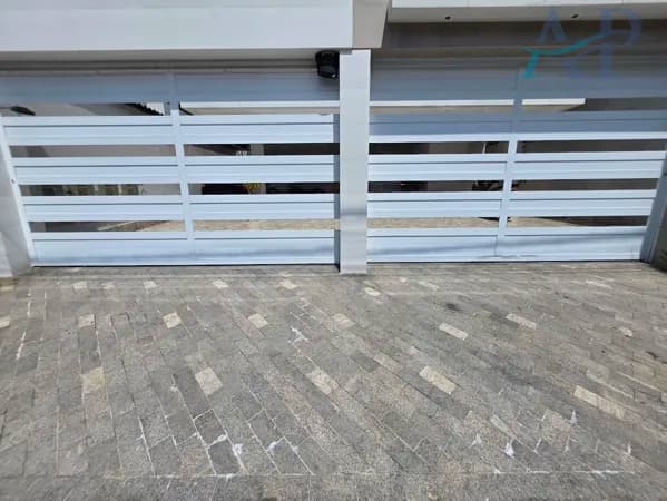 Casa em Condomínio no Canto do Forte em Praia Grande