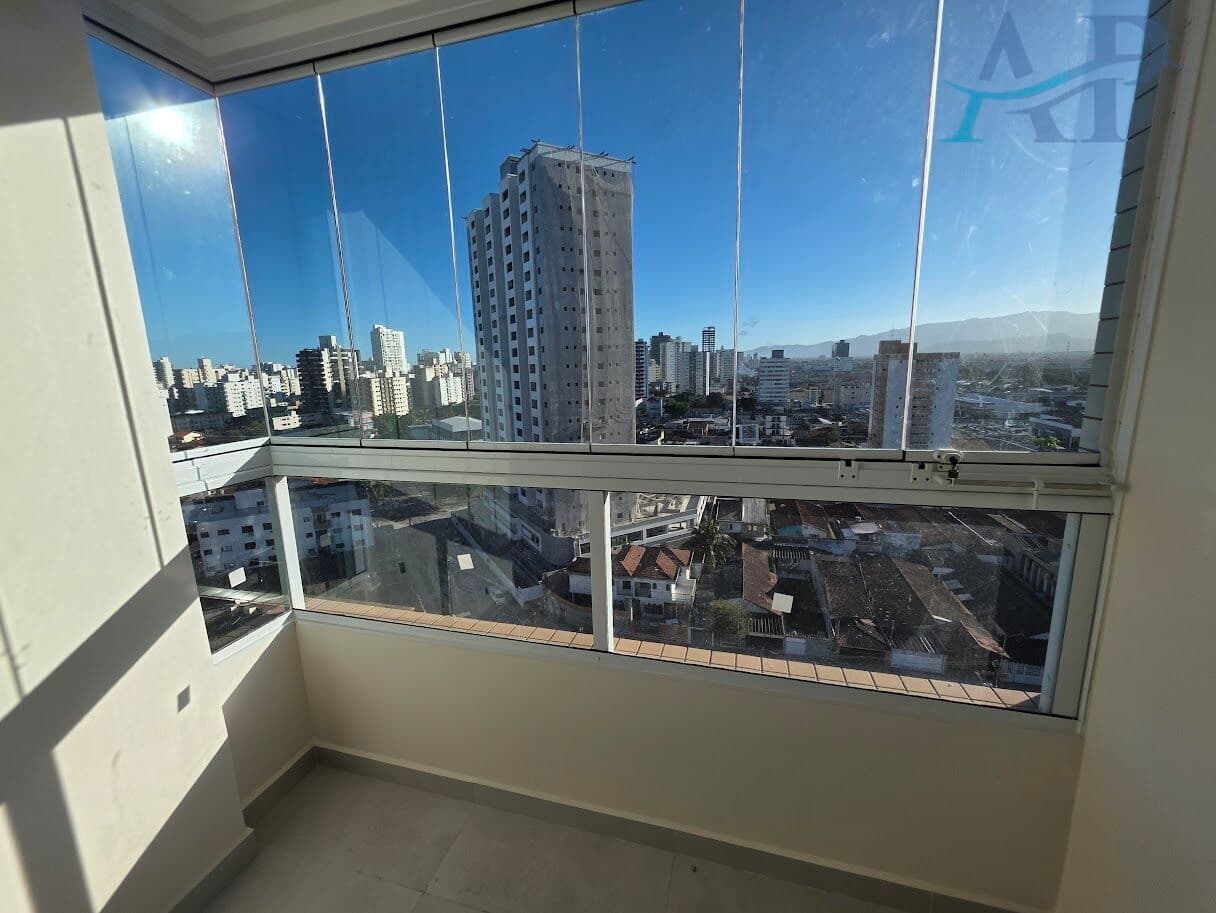 Apartamento em Praia Grande com 2 Quartos na Vila Guilhermina