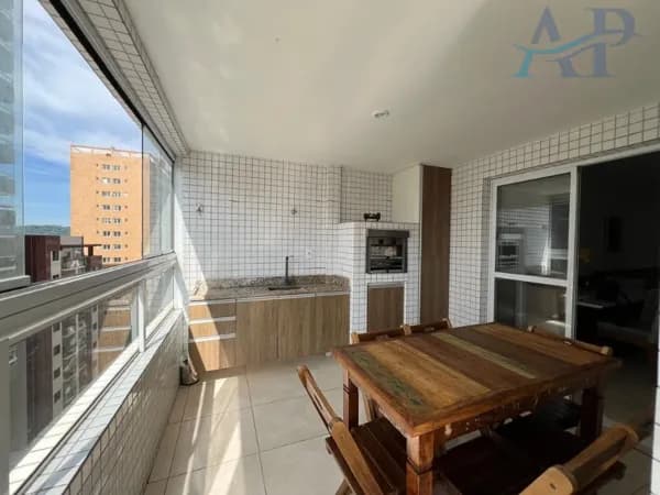 Apartamento no Canto do Forte em Praia Grande/SP com 3 Dormitórios