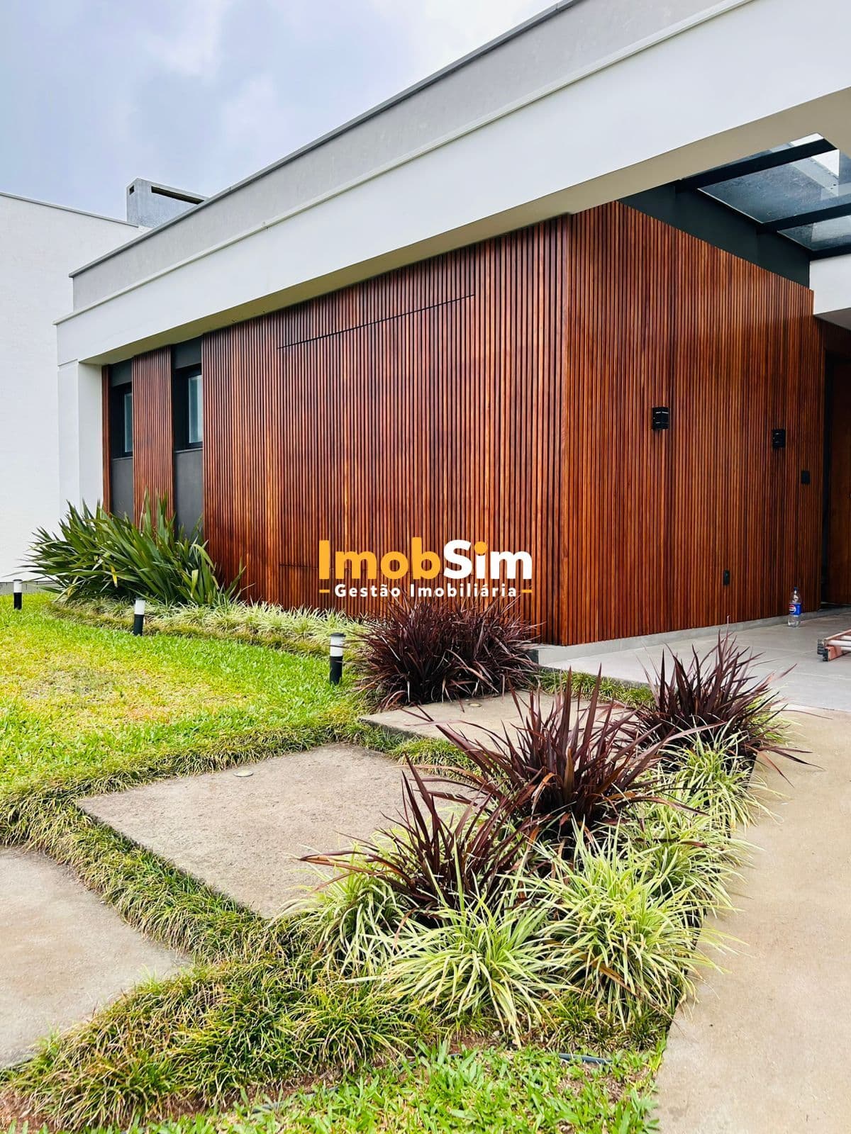 Casa de Condomínio em Tramandaí - ERS-030
