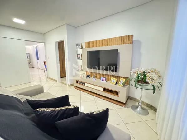 Apartamento com 132 m² no Horto – 3 Quartos (1 Suíte) e 2 Vagas