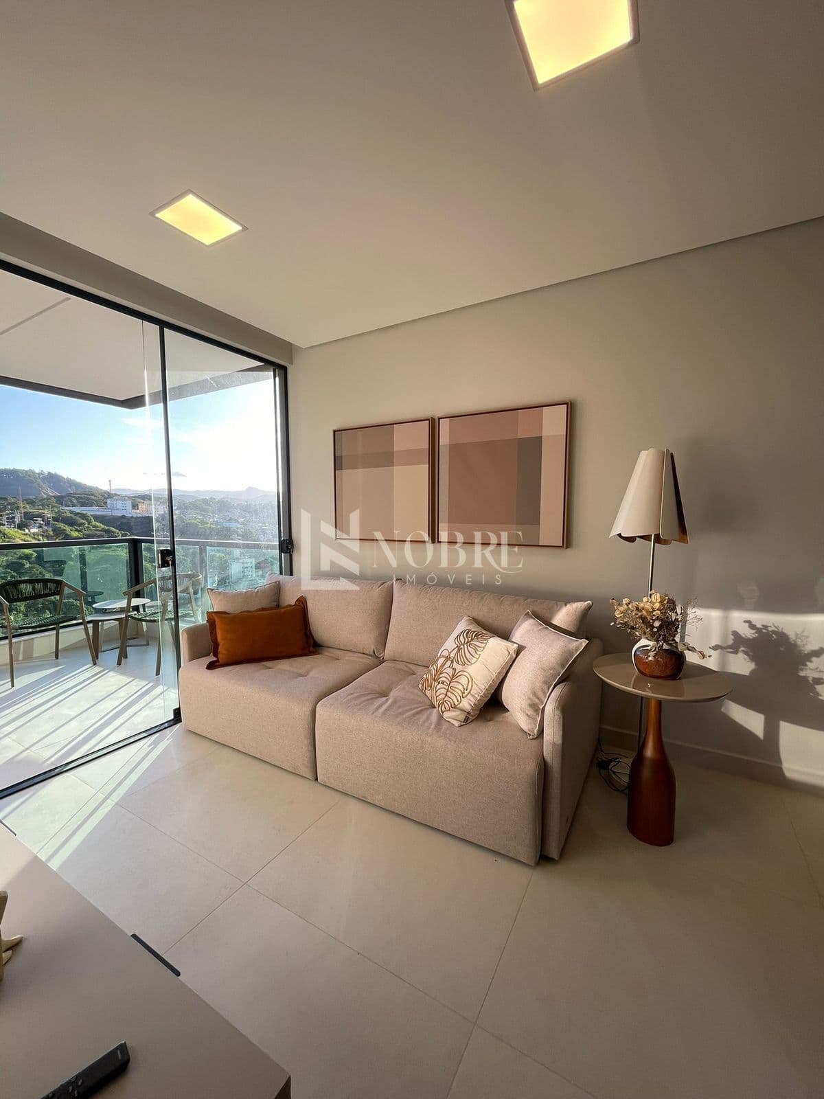 Apartamento Pronto para Morar com Suíte e Ambientes Planejados