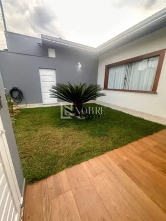 Casa com Lote de 330 m² com Suíte, Closet e Área Gourmet