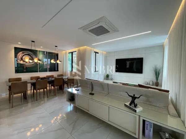 Apartamento com 4 Quartos, 2 Suítes, Escritório e 2 Vagas de Garagem