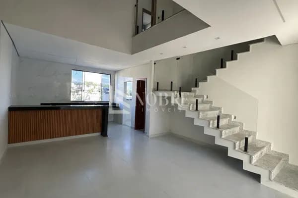 Casa com 157 m², 3 Quartos e Área Gourmet com Gramado