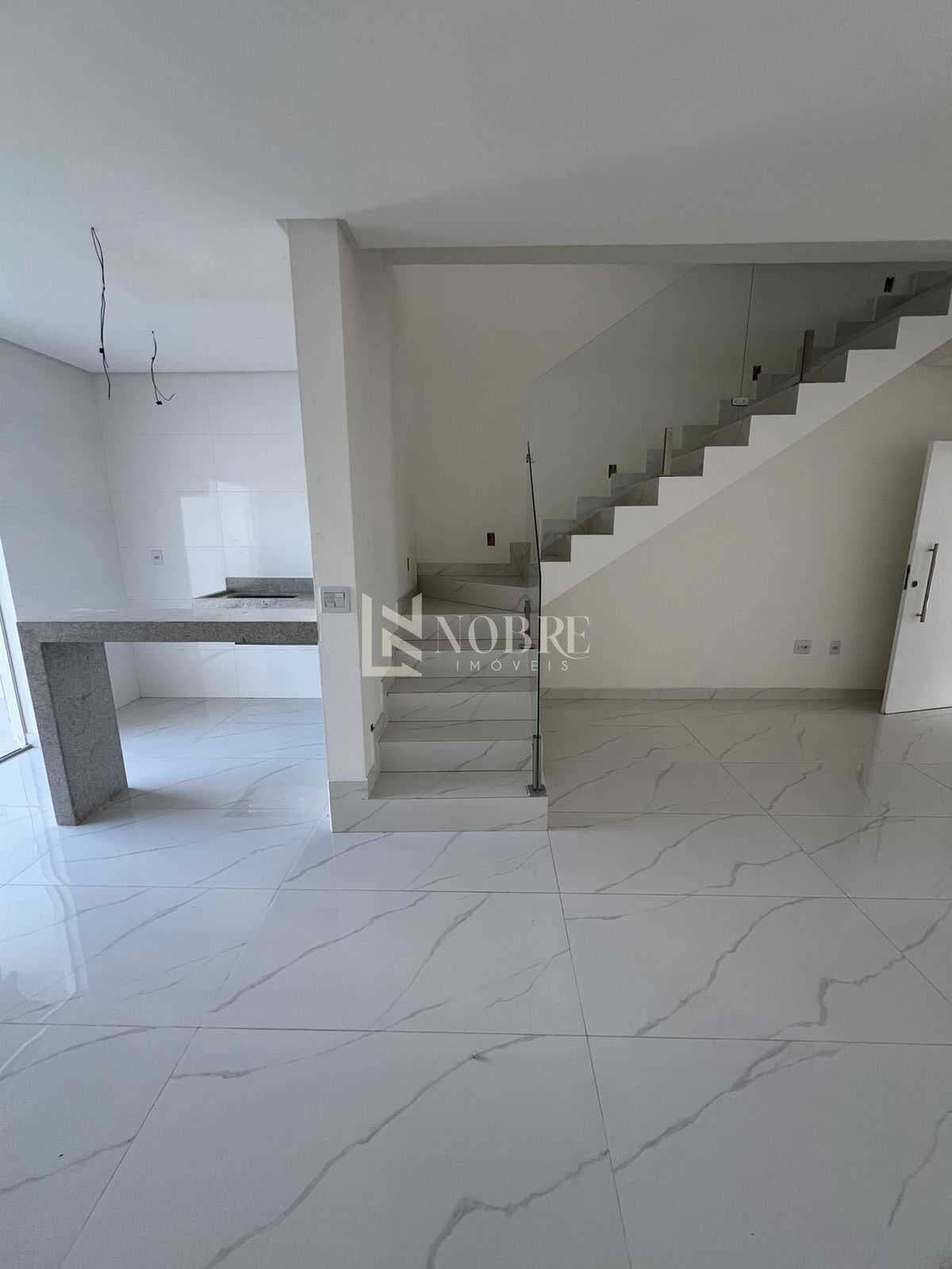 Casa Geminada com Piscina no Residencial Bethânia – Santana do Paraíso