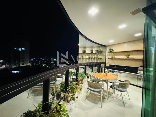 Apartamento com 109 m², 3 Quartos, Varanda e 2 Vagas
