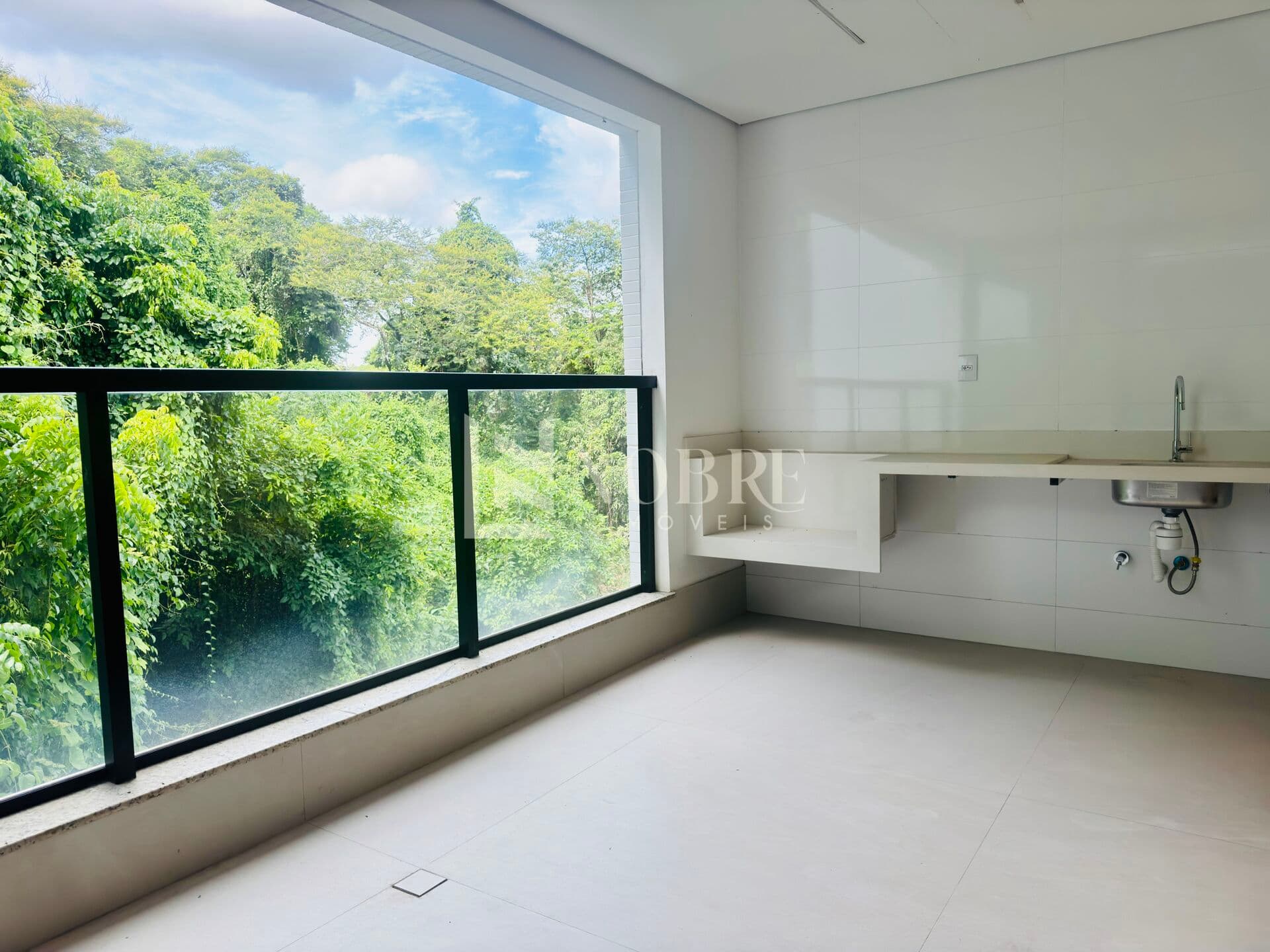 Apartamento com 118 m² no Bairro Horto