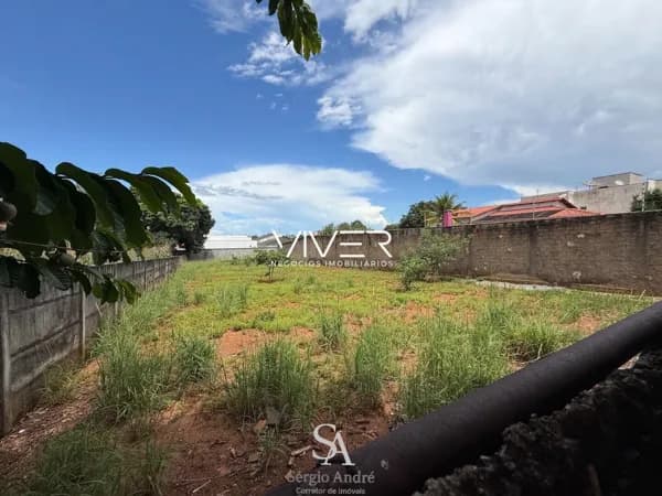 Lote/Terreno em Goianésia - Setor Universitário