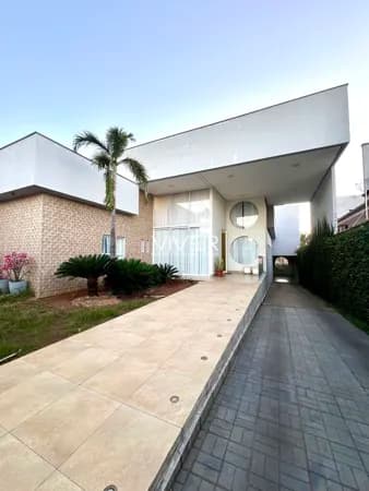 Casa em Goianésia - Setor Sul
