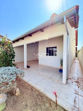 Casa em Goianésia - Setor Universitário