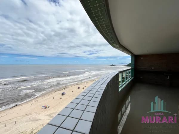 Apartamento dos sonhos à beira-mar