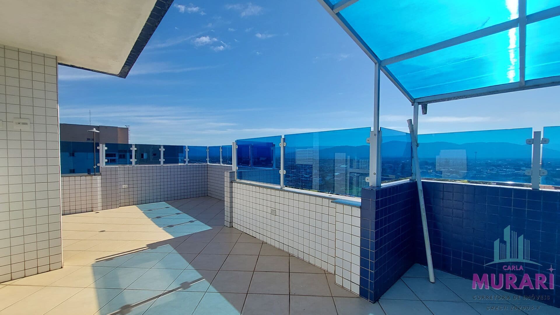 Apartamento Duplex na Cobertura Mobiliado - Residencial Satélite